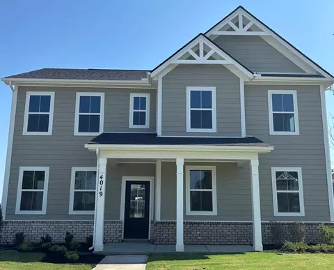 4019 Red Hawk Rd, Columbia, TN 38401