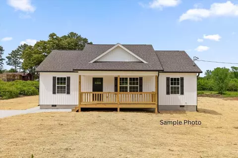121 Nike Dr NE, Calhoun, GA 30701