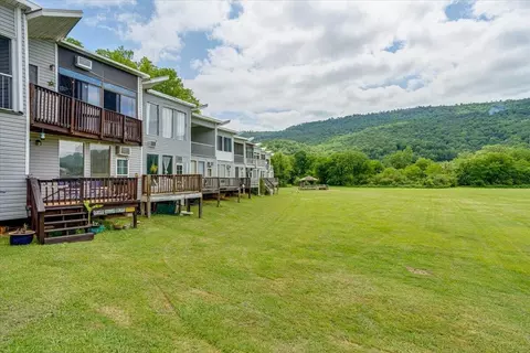 2072 Creek Rd, Wildwood, GA 30757