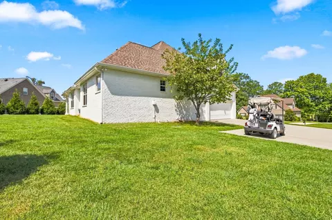 Exterior - 312 Cayce Dr, Springfield, TN 37172 photo 6 of 9