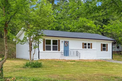 2606 Pine Dr SE, Cleveland, TN 37323