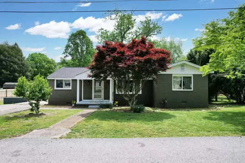 811 Tennal St, Athens, TN 37303