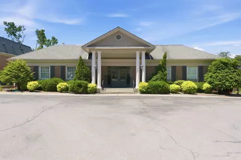 4500 Post Rd #4, Nashville, TN 37205