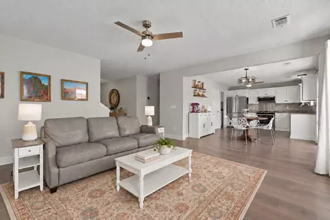199 Vintage Cir, Hendersonville, TN 37075