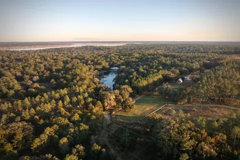 9700 Old Magnolia Rd, Tallahassee, FL 32309