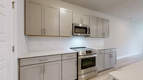Kitchen - 384 Casper Dr, Spring Hill, TN 37174 photo 3 of 3