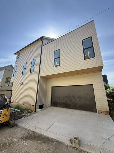 108 N 9th St # B, Nashville, TN 37206