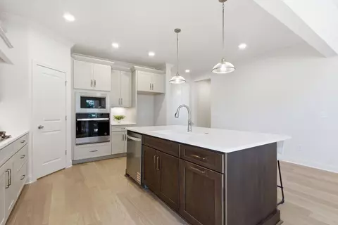 Kitchen - 199 Phillips Bnd, Spring Hill, TN 37174 photo 4 of 4