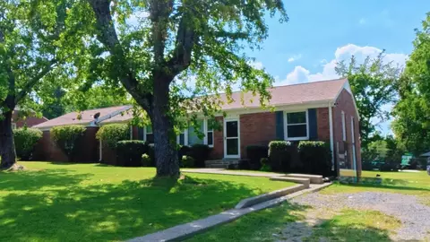 3915 E Ridge Dr, Nashville, TN 37211