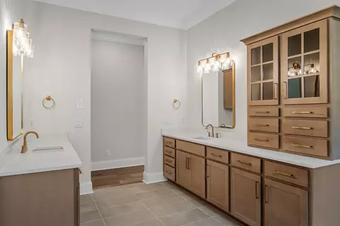 Bath - 7208 Severide St, Fairview, TN 37062 photo 3 of 10