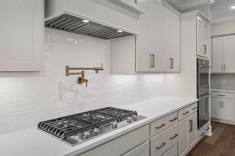 Kitchen - 7208 Severide St, Fairview, TN 37062 photo 4 of 4