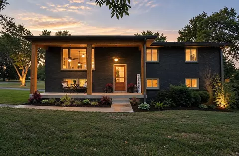 127 Veebelt Dr, Hendersonville, TN 37075