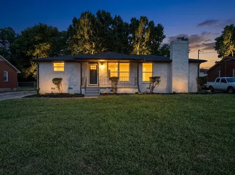 3865 Augusta Dr, Nashville, TN 37207