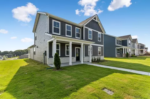 4021 Red Hawk Rd, Columbia, TN 38401
