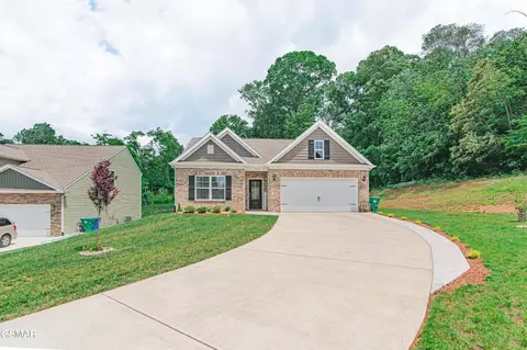 548 Cliff St, Morristown, TN 37814