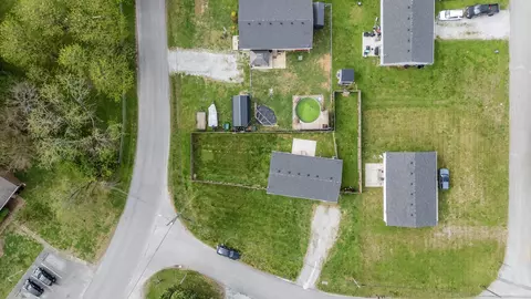 View/Area - 406 Cherry St, Decherd, TN 37324 photo 1 of 2