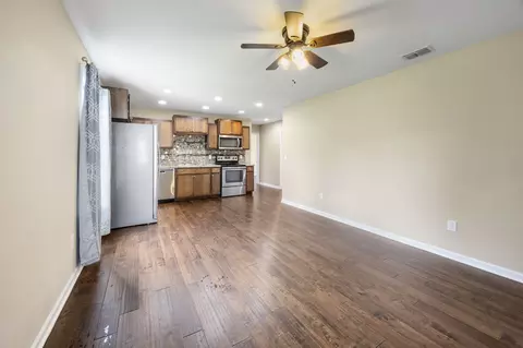 Living - 406 Cherry St, Decherd, TN 37324 photo 2 of 6