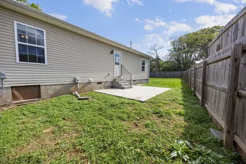 Exterior - 406 Cherry St, Decherd, TN 37324 photo 5 of 8