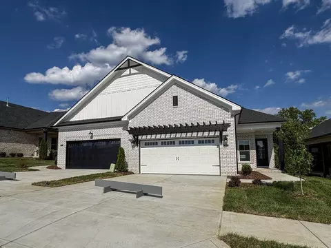 2015 Horseshoe Cir, Gallatin, TN 37066