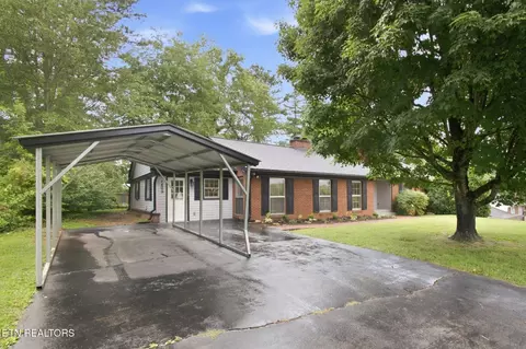 1405 Leon Dr, Jefferson City, TN 37760