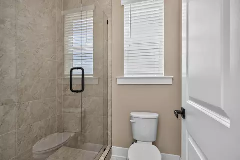 Bath - 1924 Harmony Rd, Spring Hill, TN 37174 photo 2 of 7
