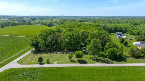 101 Riggs Rd, Portland, TN 37148