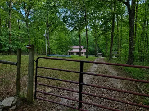 Exterior - 111 Milton Rd, Dickson, TN 37055 photo 14 of 14
