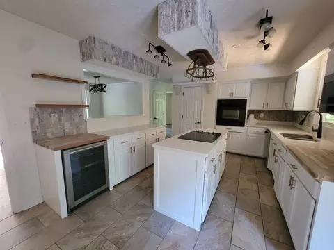 Kitchen - 111 Milton Rd, Dickson, TN 37055 photo 1 of 3