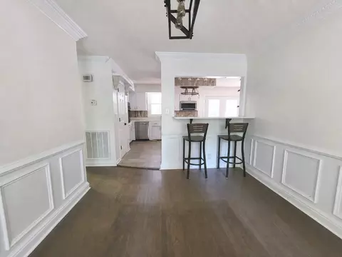 Dining - 111 Milton Rd, Dickson, TN 37055 photo 1 of 1