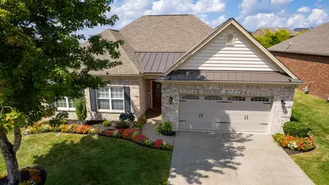 235 Meandering Dr, Lebanon, TN 37090