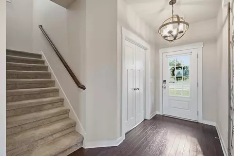 Entry Way - 3039 Commonwealth Dr, Spring Hill, TN 37174 photo 2 of 4