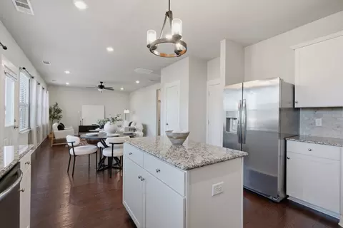 Kitchen - 3039 Commonwealth Dr, Spring Hill, TN 37174 photo 4 of 4