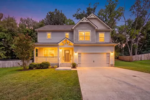 520 Vale Ct, Clarksville, TN 37042