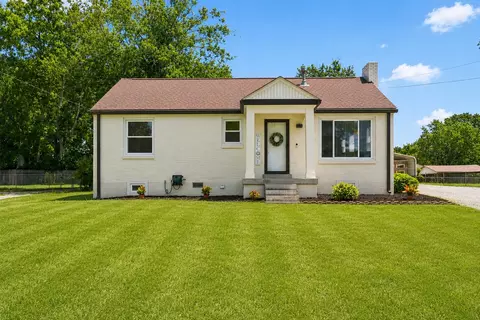 413 Springview Dr, Nashville, TN 37214