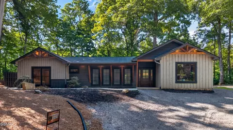 825829 Willow Brook Way, Gatlinburg, TN 37738