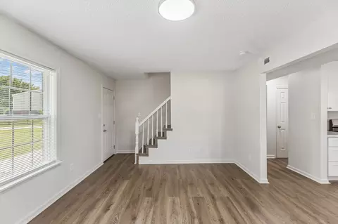 Living - 356 Beechcroft Rd, Spring Hill, TN 37174 photo 6 of 8