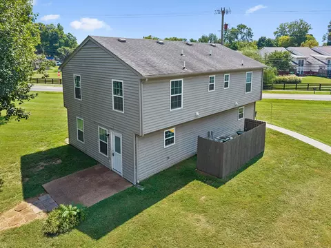 Exterior - 356 Beechcroft Rd, Spring Hill, TN 37174 photo 10 of 10