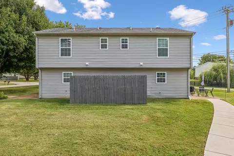 Exterior - 356 Beechcroft Rd, Spring Hill, TN 37174 photo 4 of 10