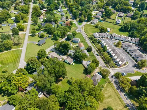 View/Area - 356 Beechcroft Rd, Spring Hill, TN 37174 photo 6 of 6