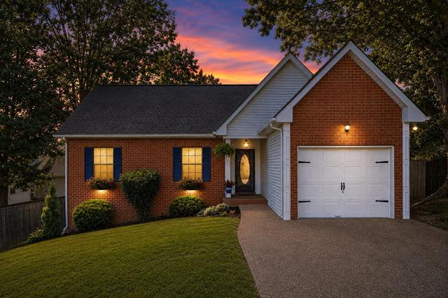 703 Dove Valley Ct, Nashville, TN 37221