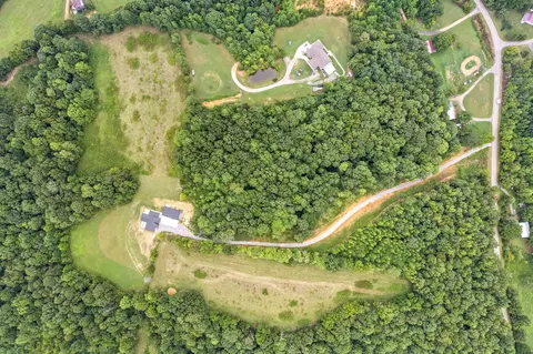 View/Area - 2049 Conatser Rd, Cunningham, TN 37052 photo 1 of 4