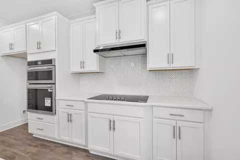 Kitchen - 4935 Kai Dr, Murfreesboro, TN 37129 photo 2 of 2