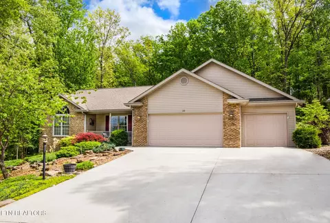 22 Chelteham Ln, Crossville, TN 38558