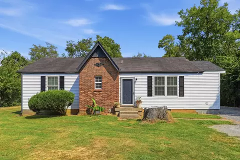 5853 Seminary Rd, Smyrna, TN 37167