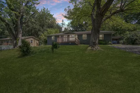 202 Yorktown Rd, Clarksville, TN 37042
