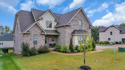 401 Hunter Bryce Ln, Lebanon, TN 37087
