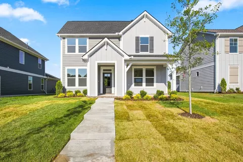 762 Caddy Xing, Columbia, TN 38401