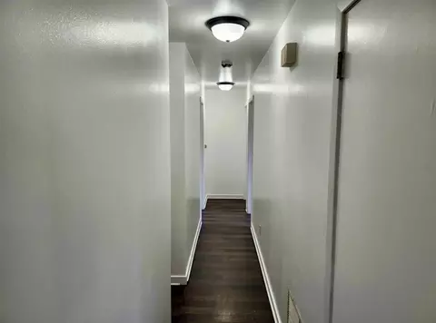 Entry Way - 429 Spring St, Dover, TN 37058 photo 2 of 2