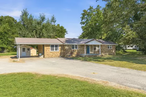 68 Brooksie Thompson Rd, Decaturville, TN 38329