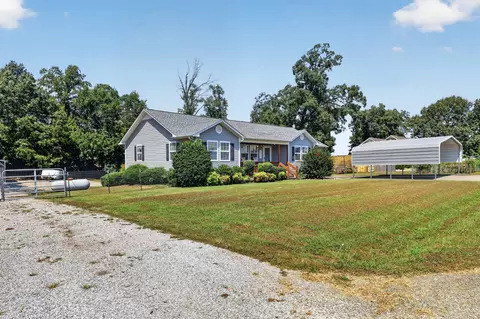 Exterior - 971 Sherrill Rd, Decherd, TN 37324 photo 2 of 17
